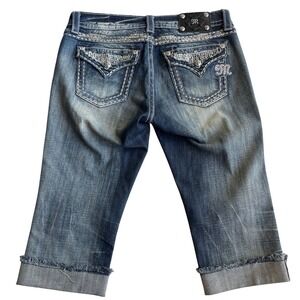 Miss Me Easy Capri Jeans Womens Size 29 Embellished Denim Cropped‎ Y2K Glam